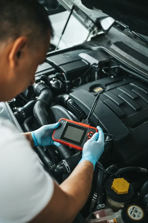 Vehicle diagnostics and fault finding